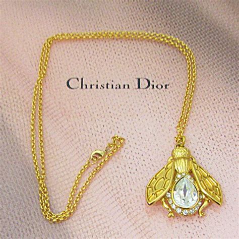 pendentif abeille dior|christian dior jewelry.